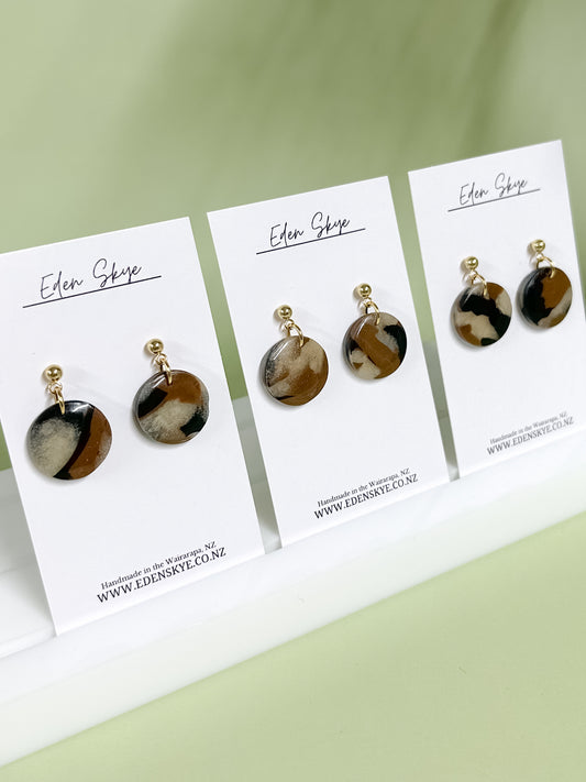 Midi Dangle Earrings - Tortoiseshell Look With Resin Coating - Gold Hardware