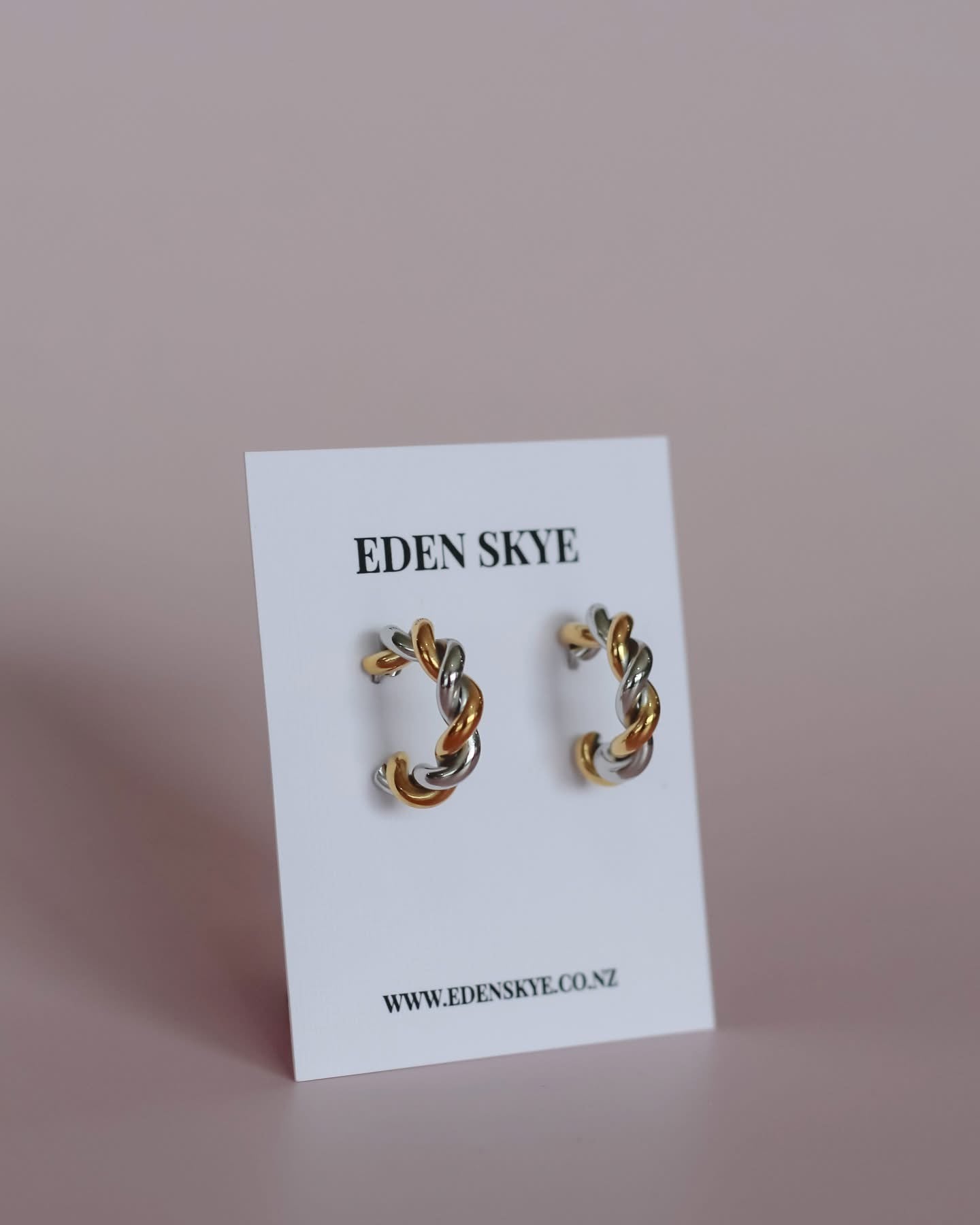 Sara Two-Tone Twist Hoops
