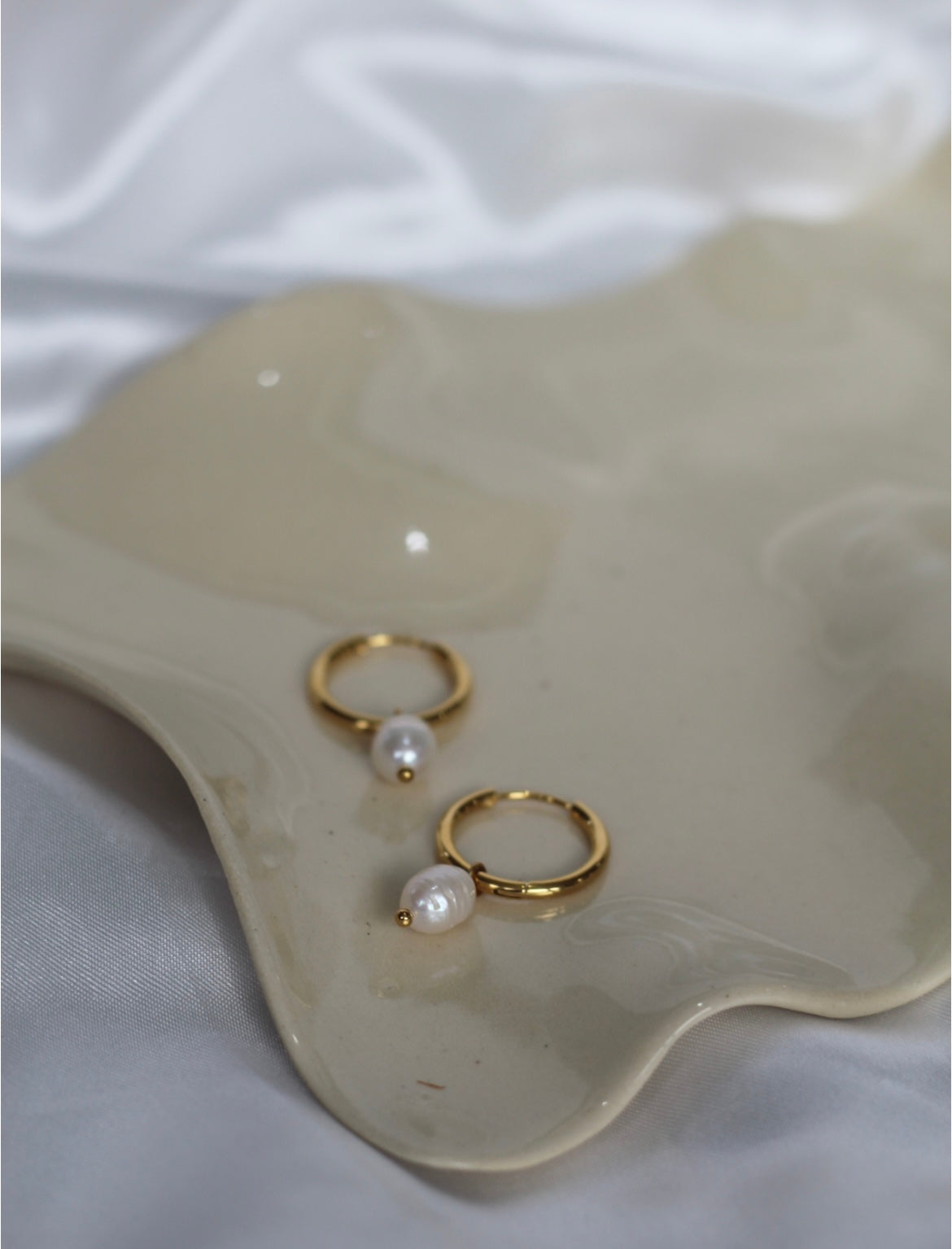 Tiana Pearl Hoops