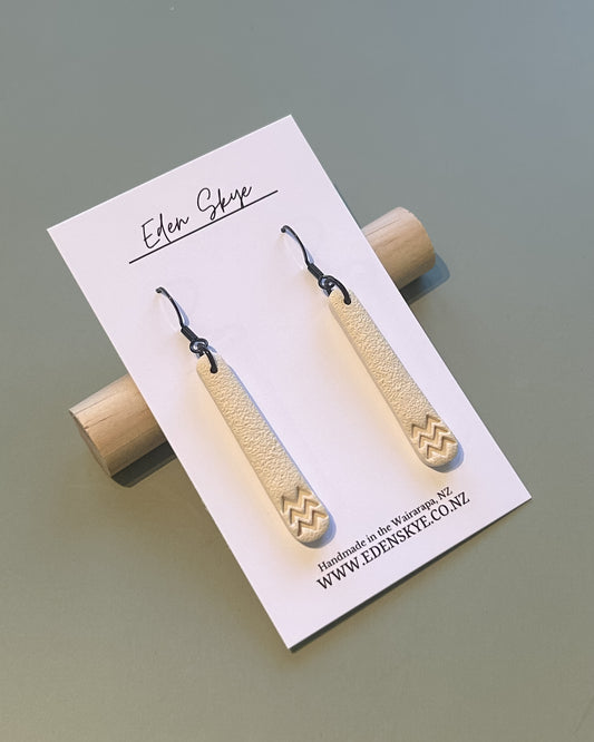 Keiha Dangles - Bone Look with Texture