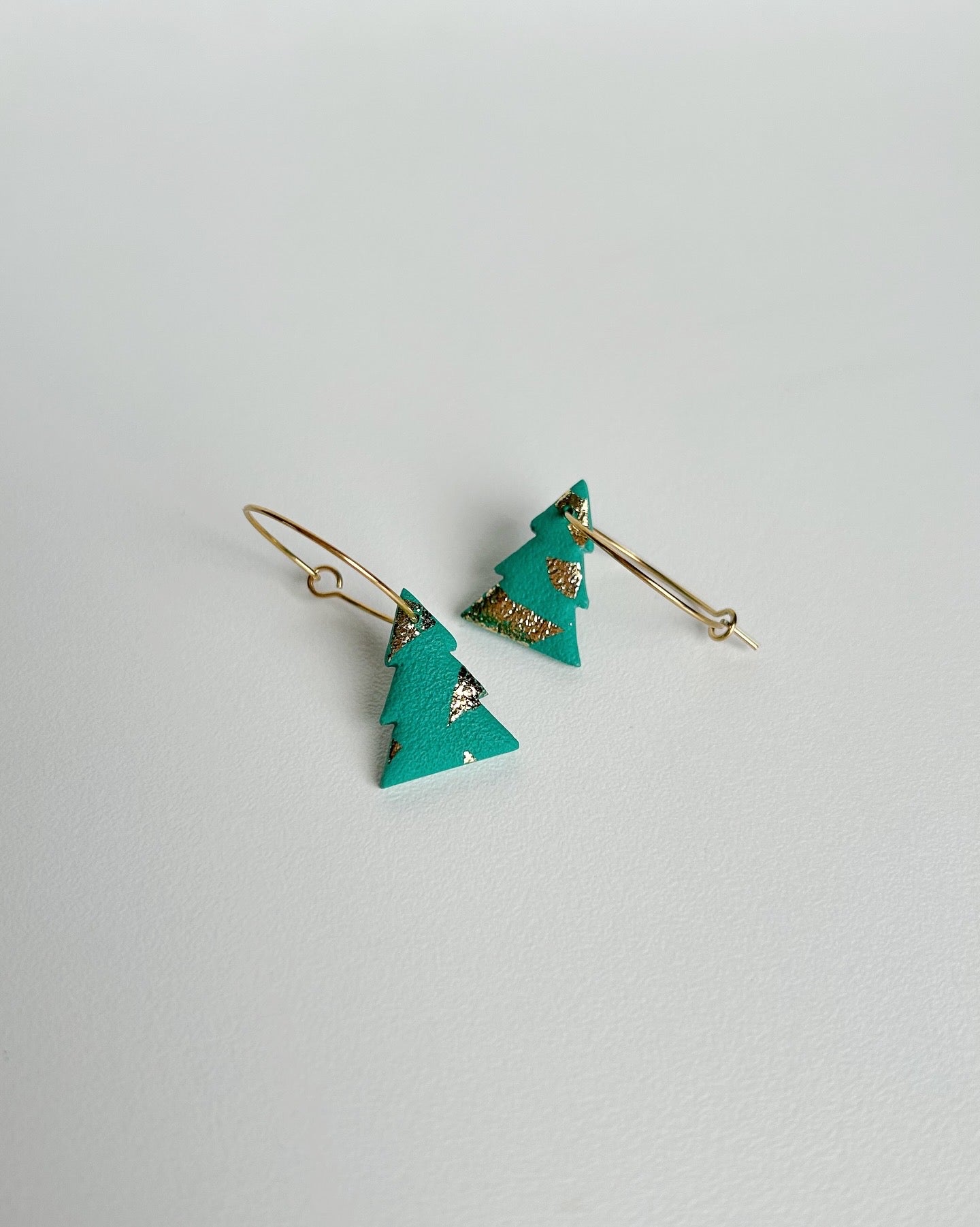 Christmas Trees - Green and Gold with Texture