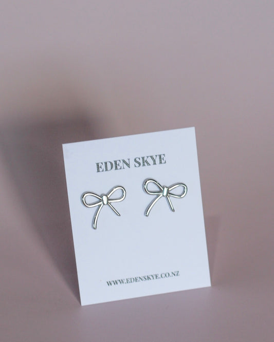 Bow Studs - Silver