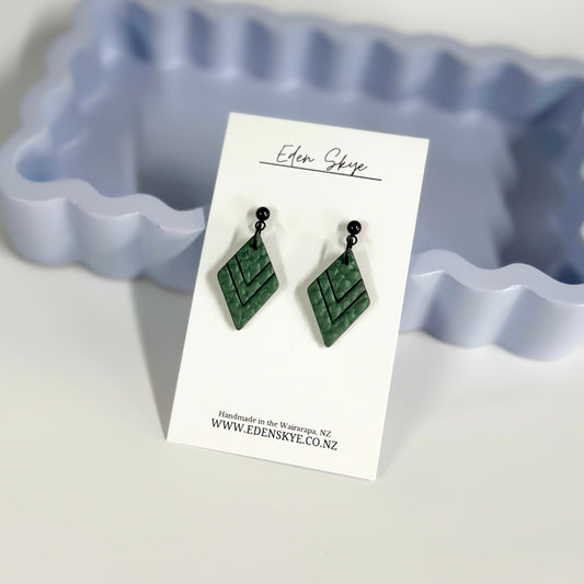 Calli - Deep Green Leather Look
