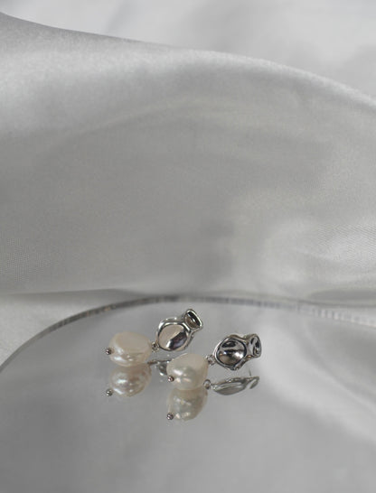 Ella Freshwater Pearl Drops - Silver