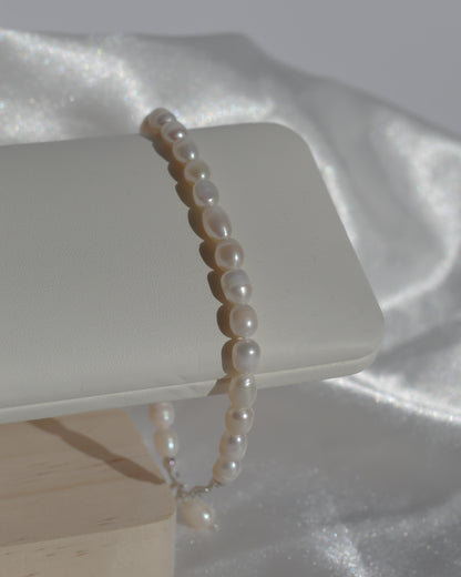 Ariel Freshwater Pearl Bracelet